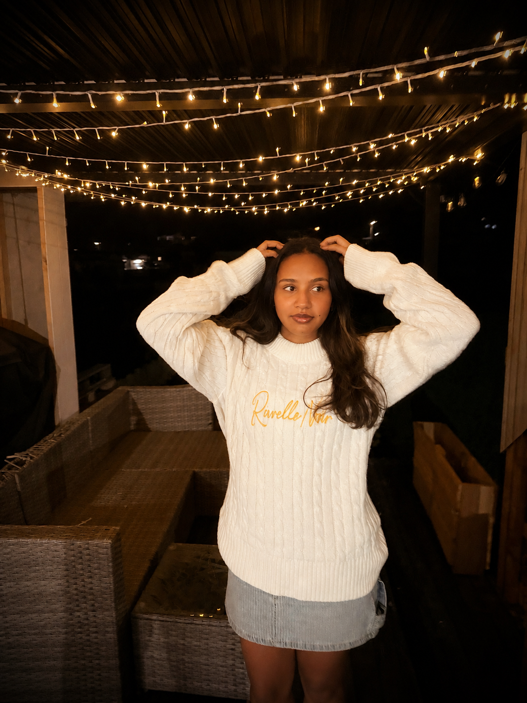Ravelle Noir Signature Knit Sweater - Image 8