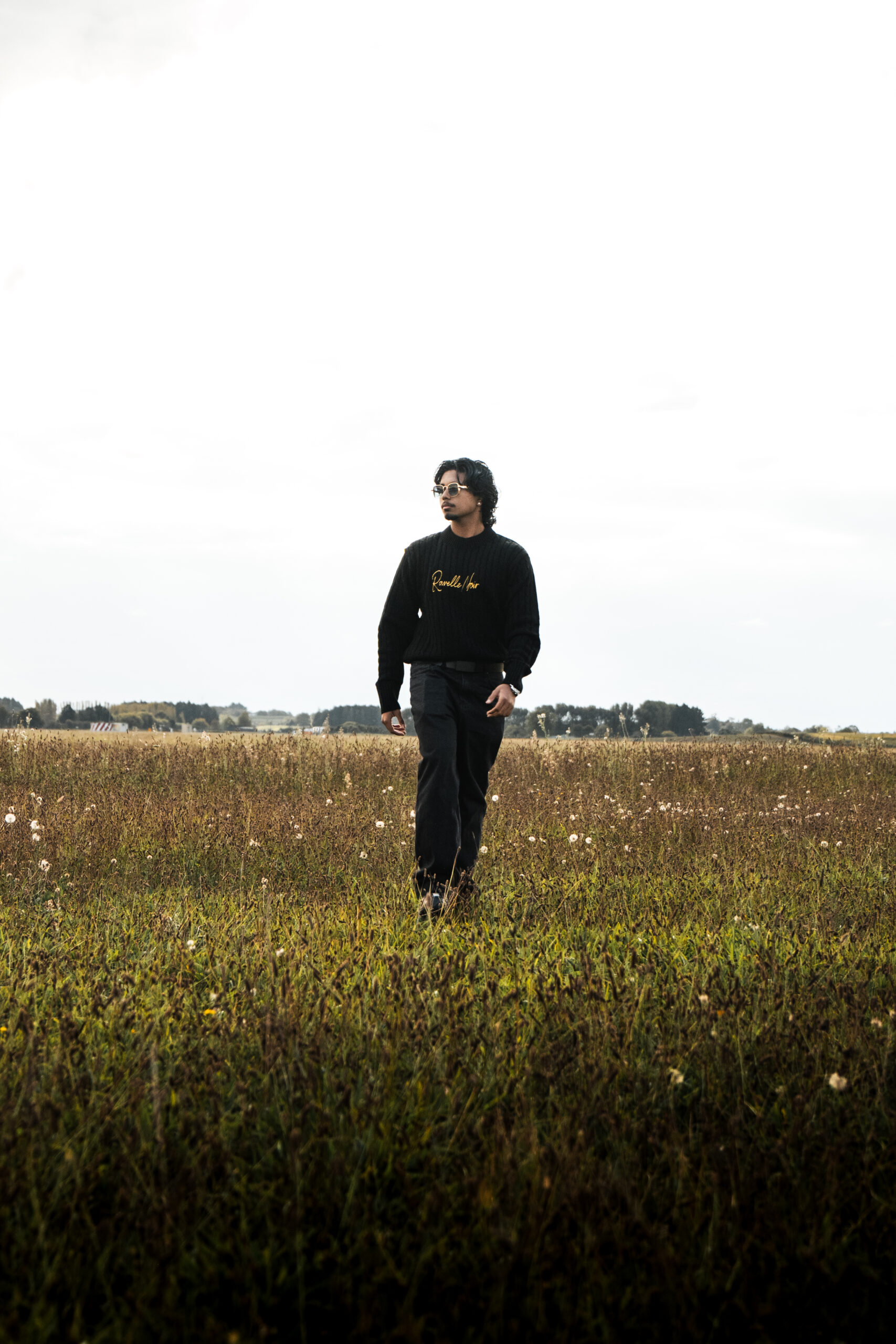 Ravelle Noir Signature Knit Sweater - Image 2