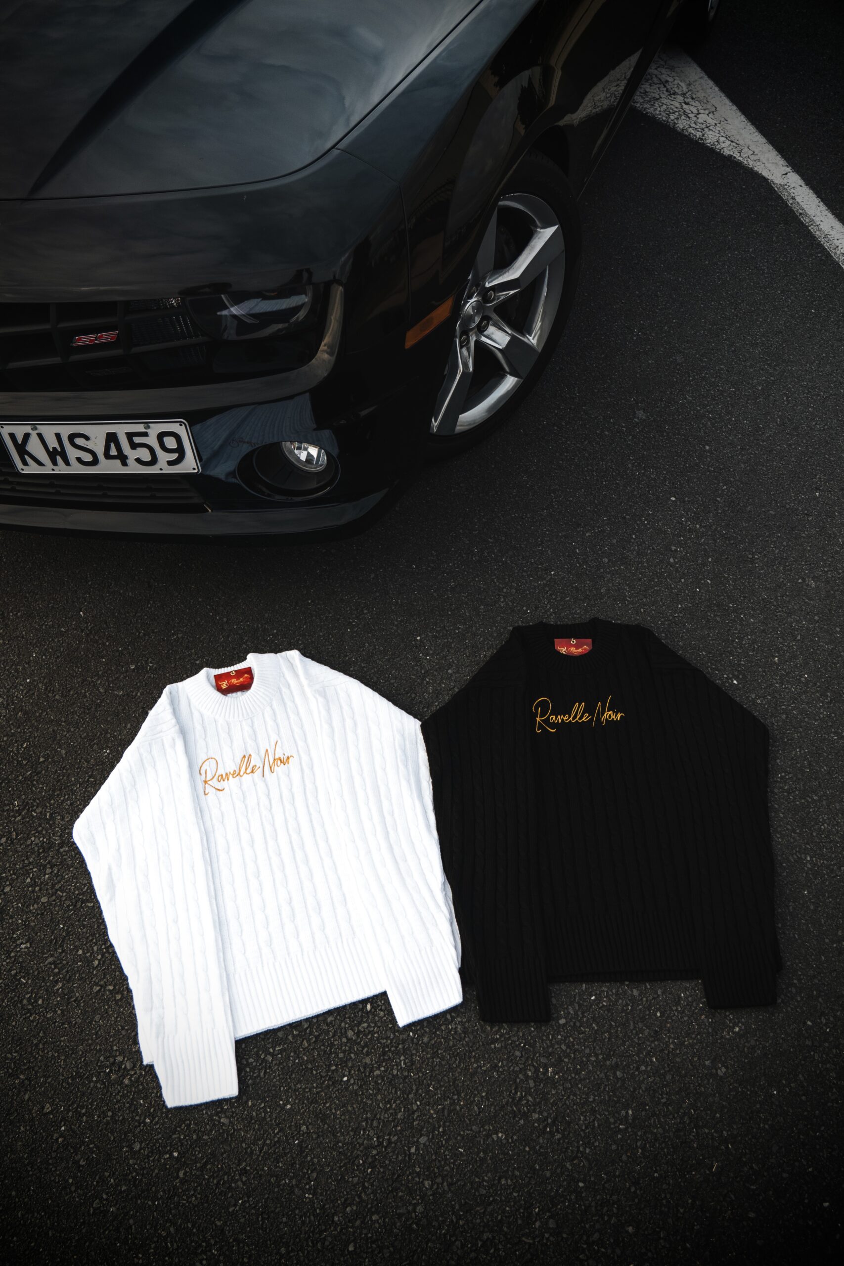 Ravelle Noir Signature Knit Sweater